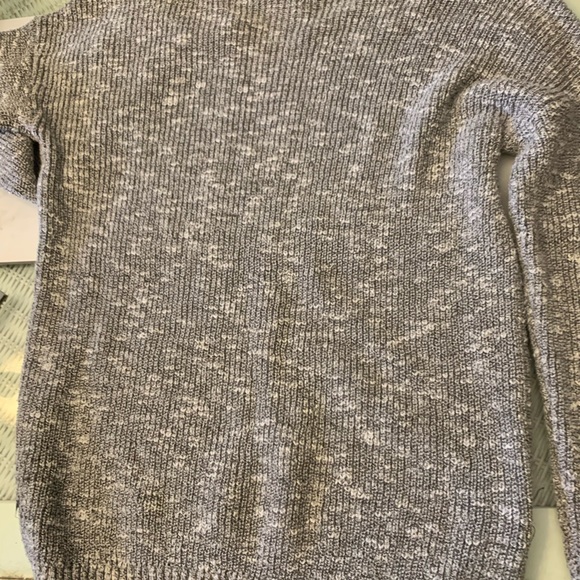 Torrid size 1 Gray sweater with crisscross neck - Picture 7 of 7